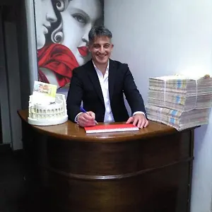 Gloria Daire